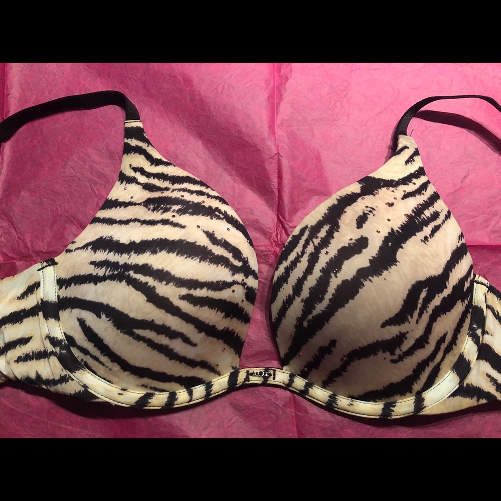 Victoria Secret bra